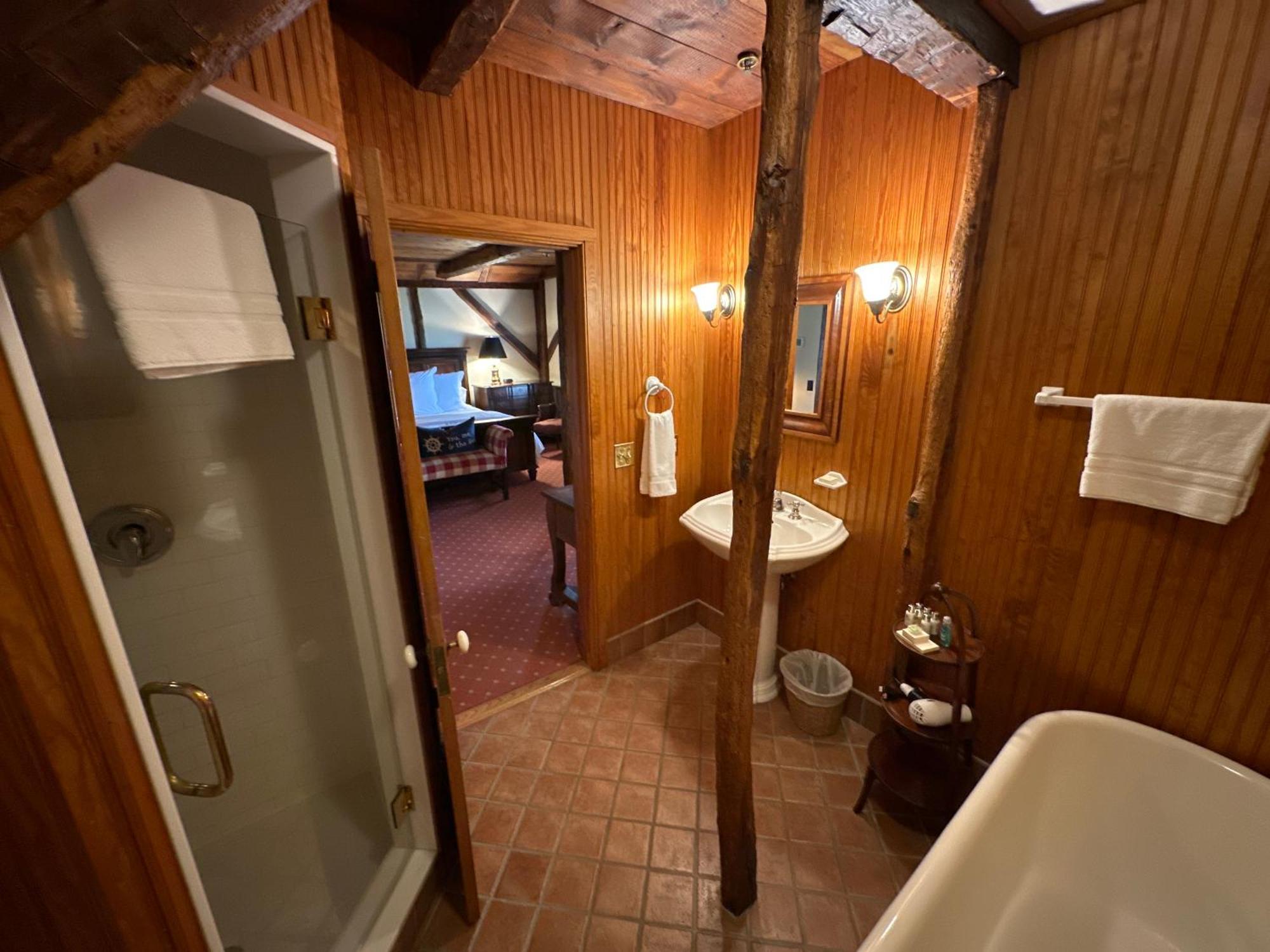 The 1708 House Bed & Breakfast Southampton Bagian luar foto